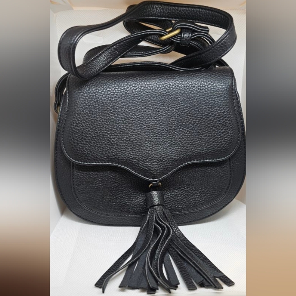 LEATHER SADDLE BAG CROSSBODY W FRINGE AEROPOSTALE